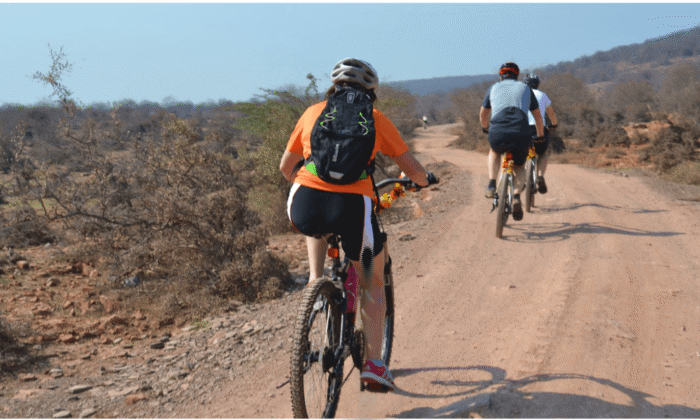 Cycling to Kumbalgarh