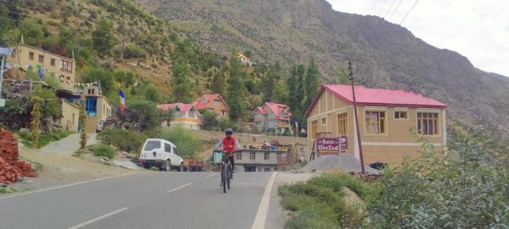 Manali Cycling